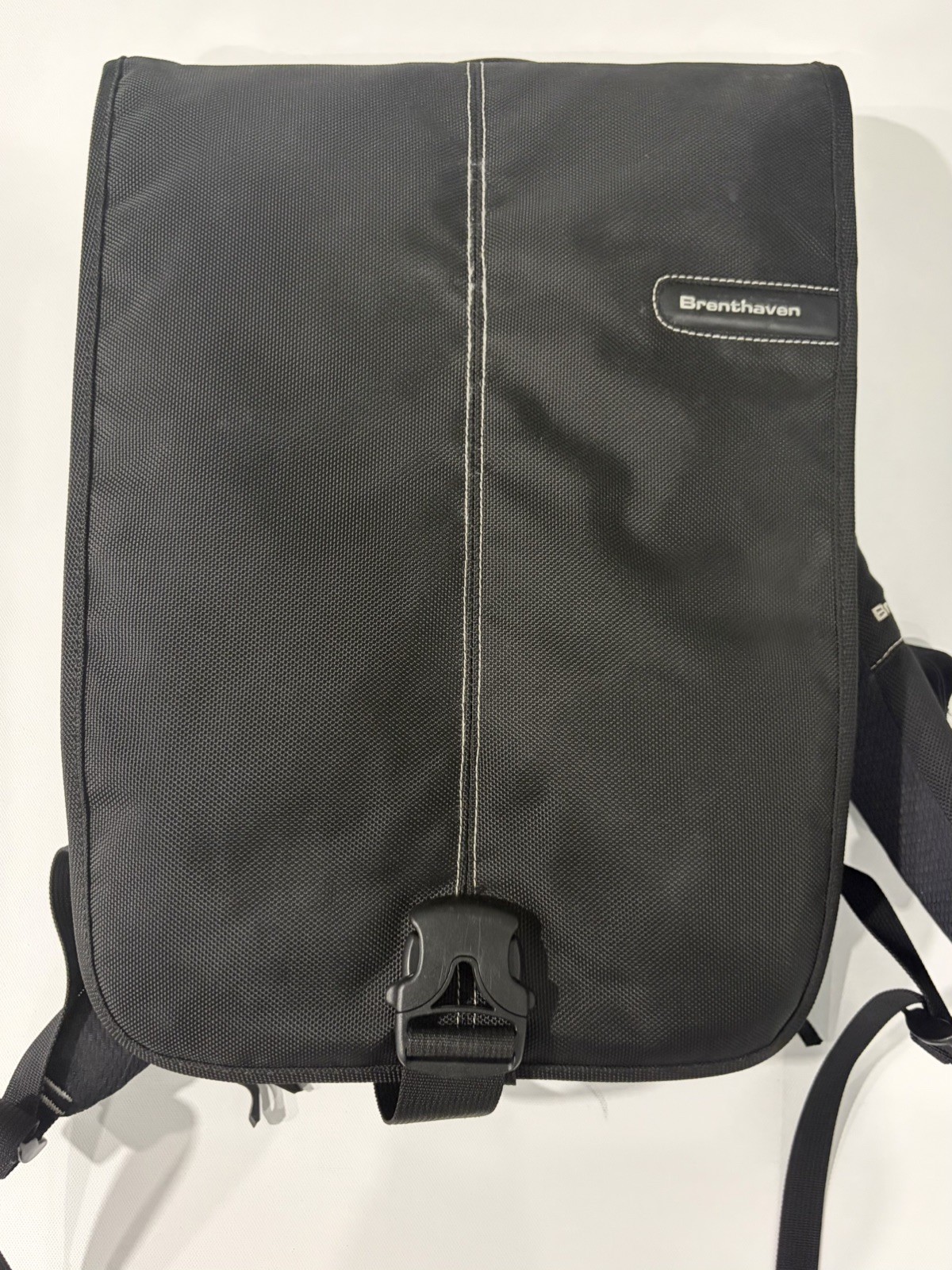 brenthaven flip top laptop backpack Black and White, padded