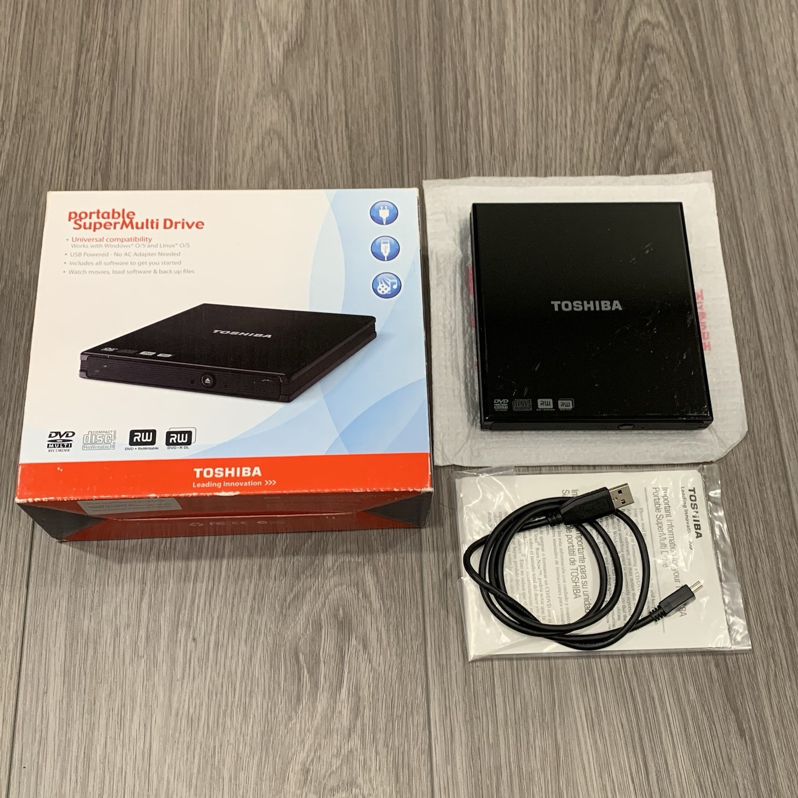 Toshiba Portable Super Multi Drive PA3834U-1DV2 USB DVD CD Drive TESTED