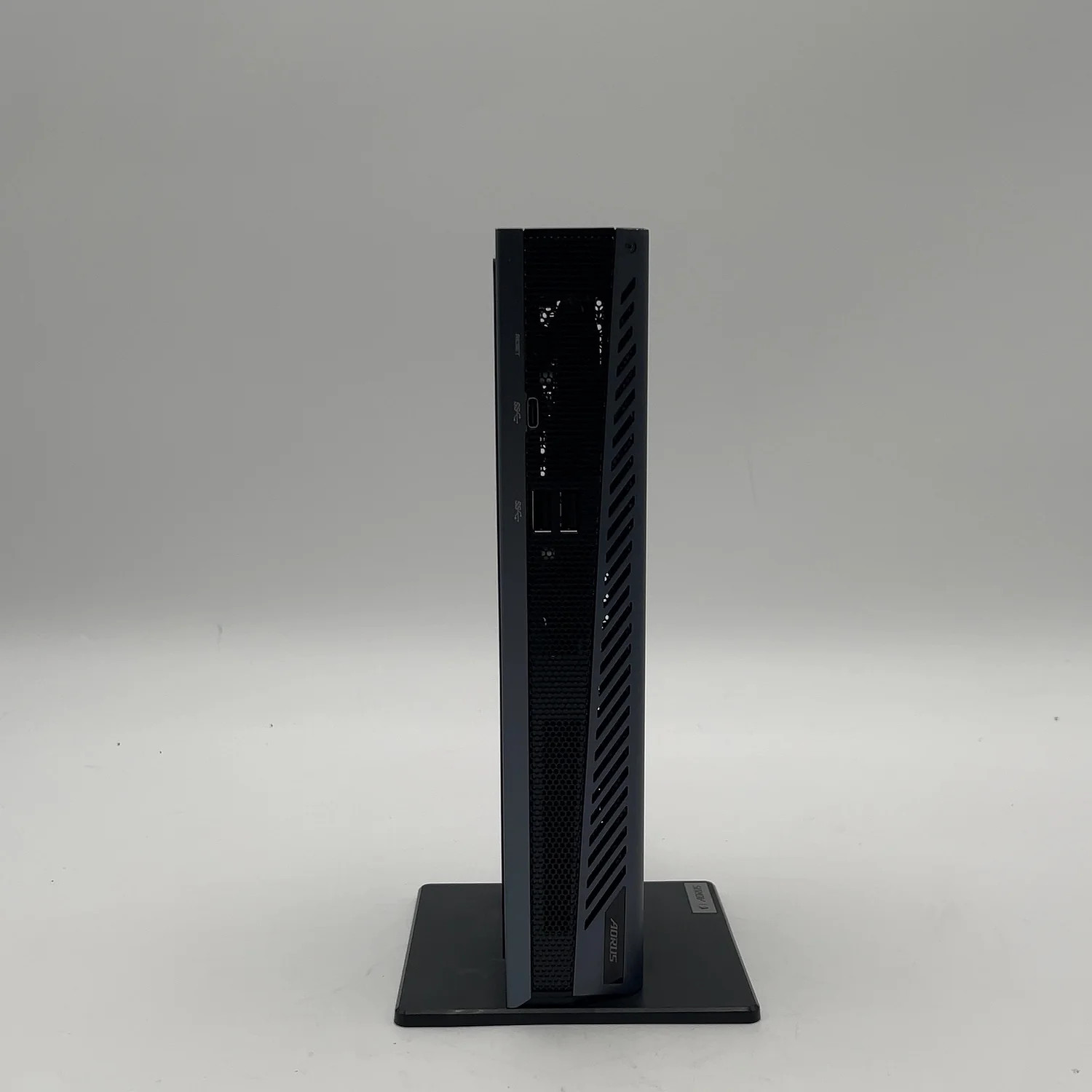 Gigabyte Aorus 5060TI AI eGPU Dock