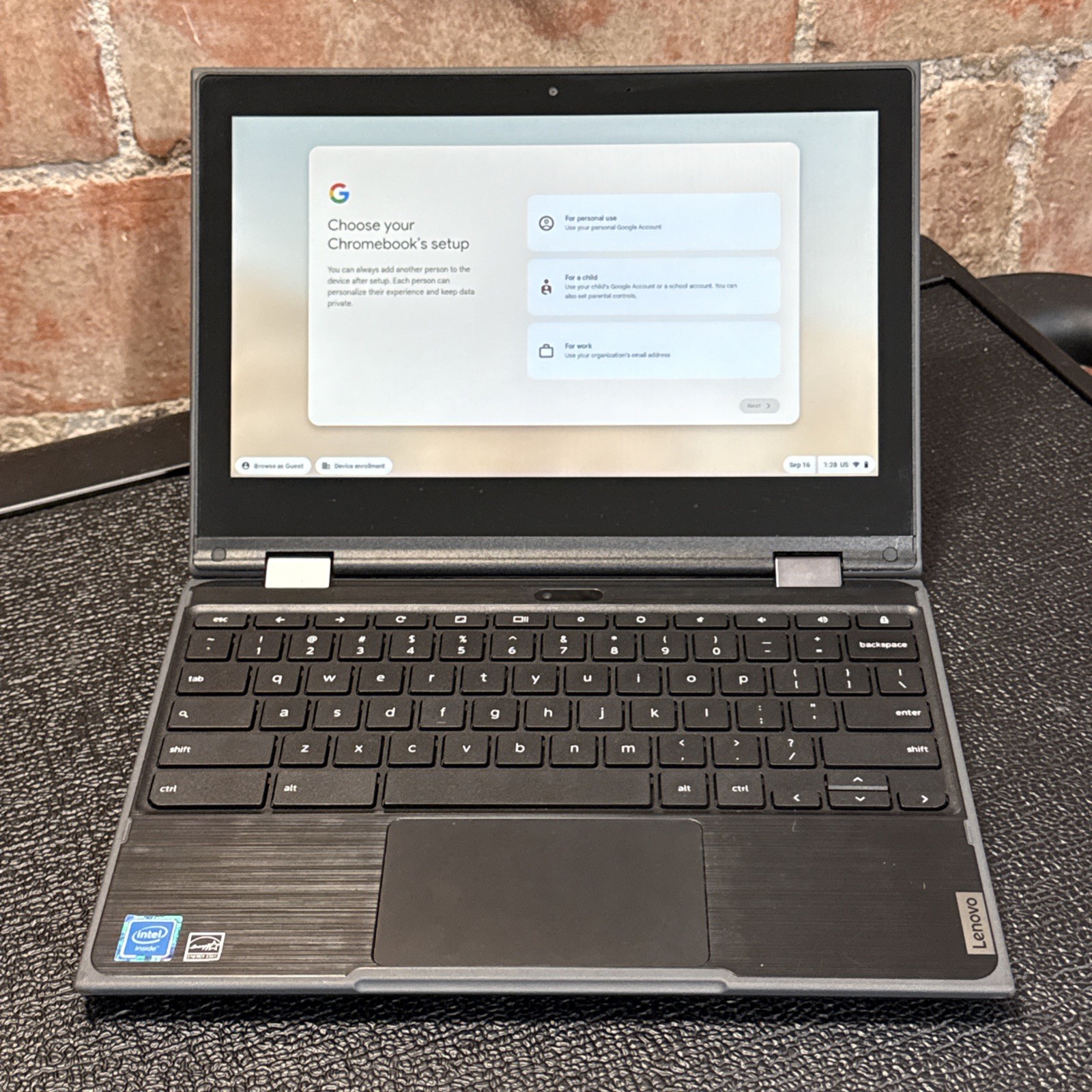Lenovo 500e 2nd Gen 11.6" Touch Chromebook 1.1GHz 4GB/32GB