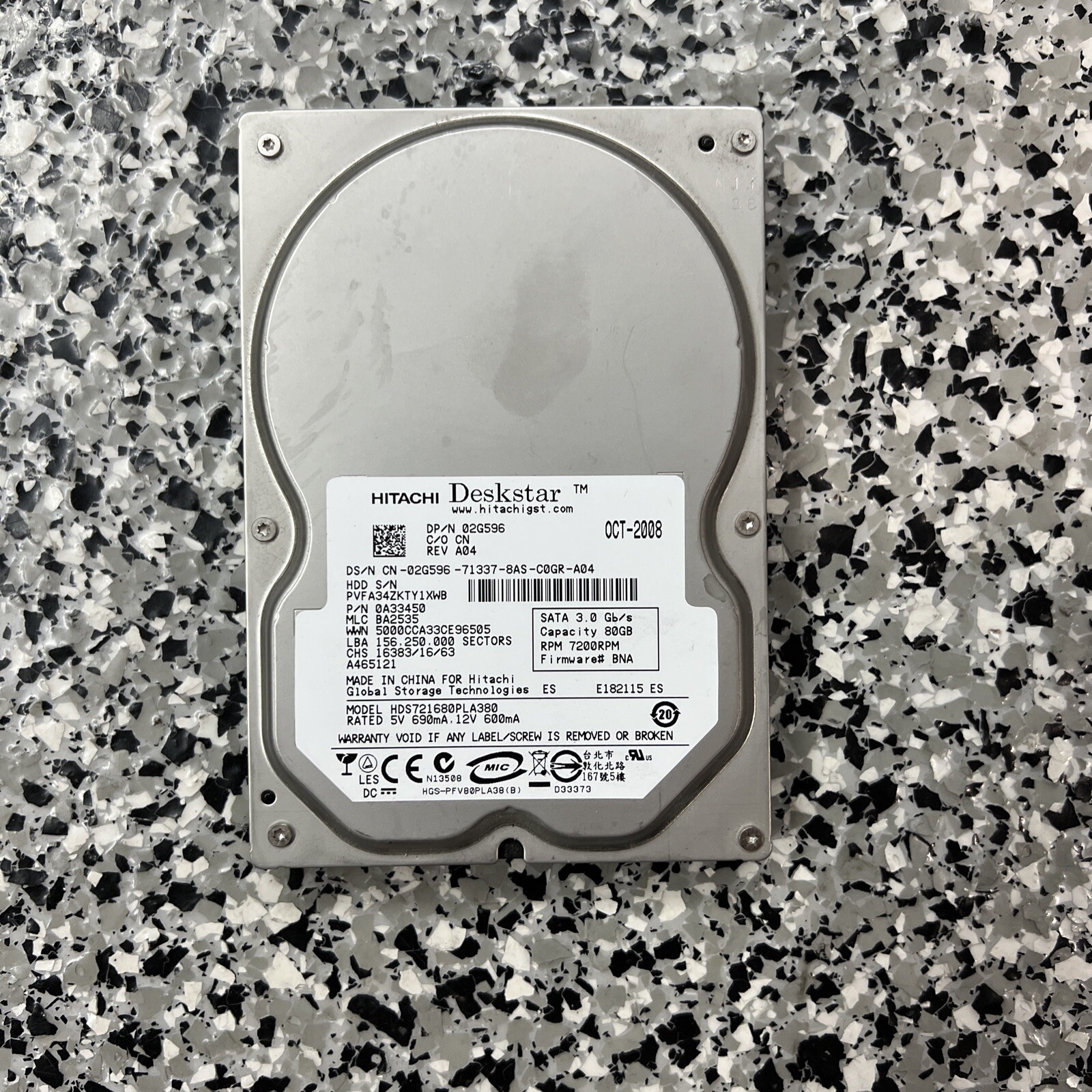 Hitachi Deskstar 7K160 HDS721680PLA380 80GB External 7200RPM (0Y30005) HDD