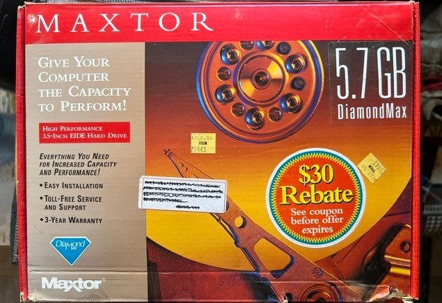Maxtor 5.7GB DiamondMax 3.5" Hard Drive Kit NEW Open Box Vintage