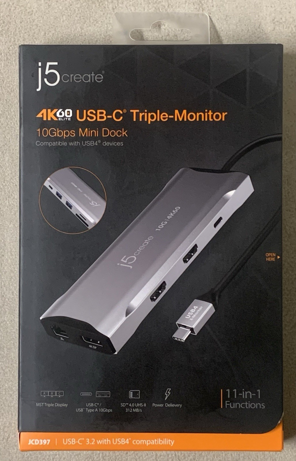 NEW - J5CREATE 4K60 ELITE USB TYPE-C TRIPLE-MONITOR MINI DOCK JCD397