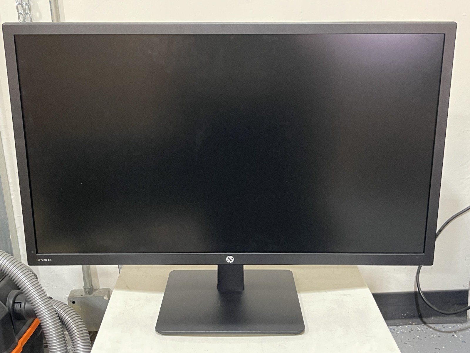 HP V28 4K UHD 28 inch Monitor