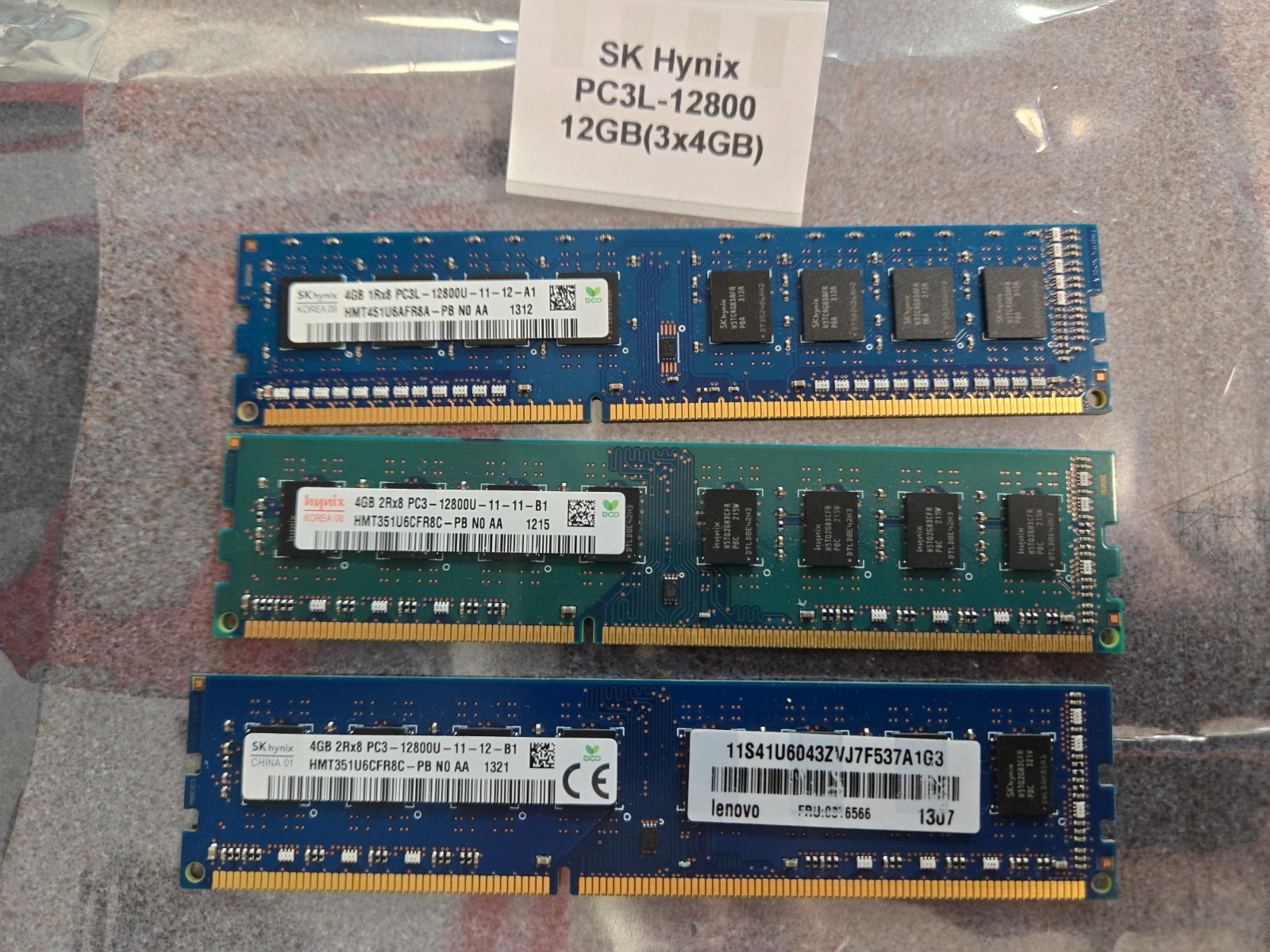 SK Hynix 12 GB (3x4GB) PC3L-12800 Desktop Memory RAM