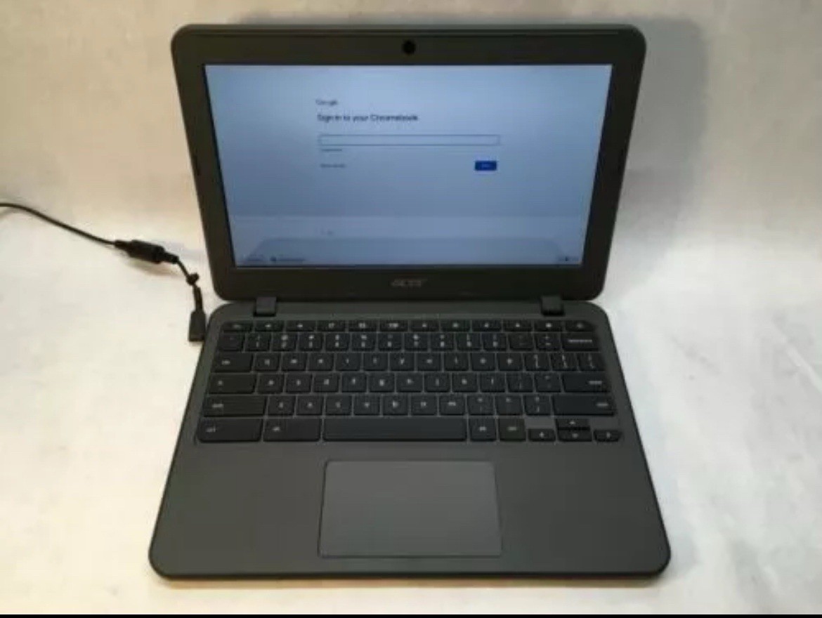 Acer C731T Touchscreen Chromebook 11.6"  Celeron 1.6GHz 4GB RAM 16GB FAST FAST
