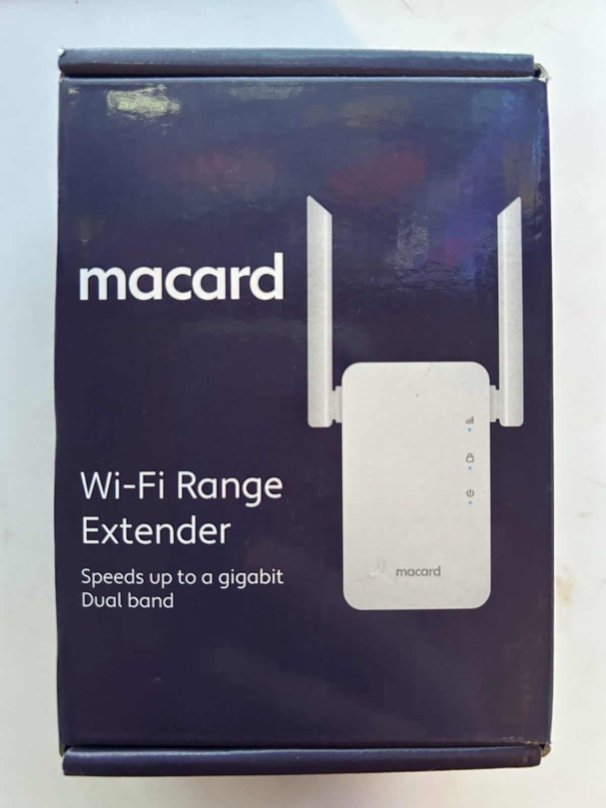 Macard Wi-Fi Dual Band Range Extender & Access Point 2.4GHz & 5GHz Model RE1200