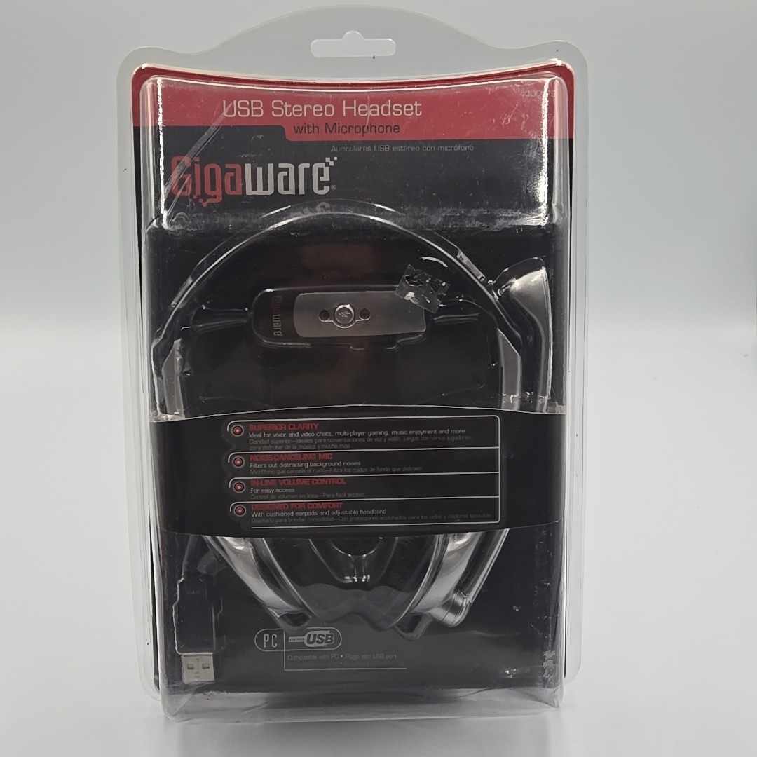 New in Packge Gigaware USB Stereo Headset with Microphone PC USB 43-122