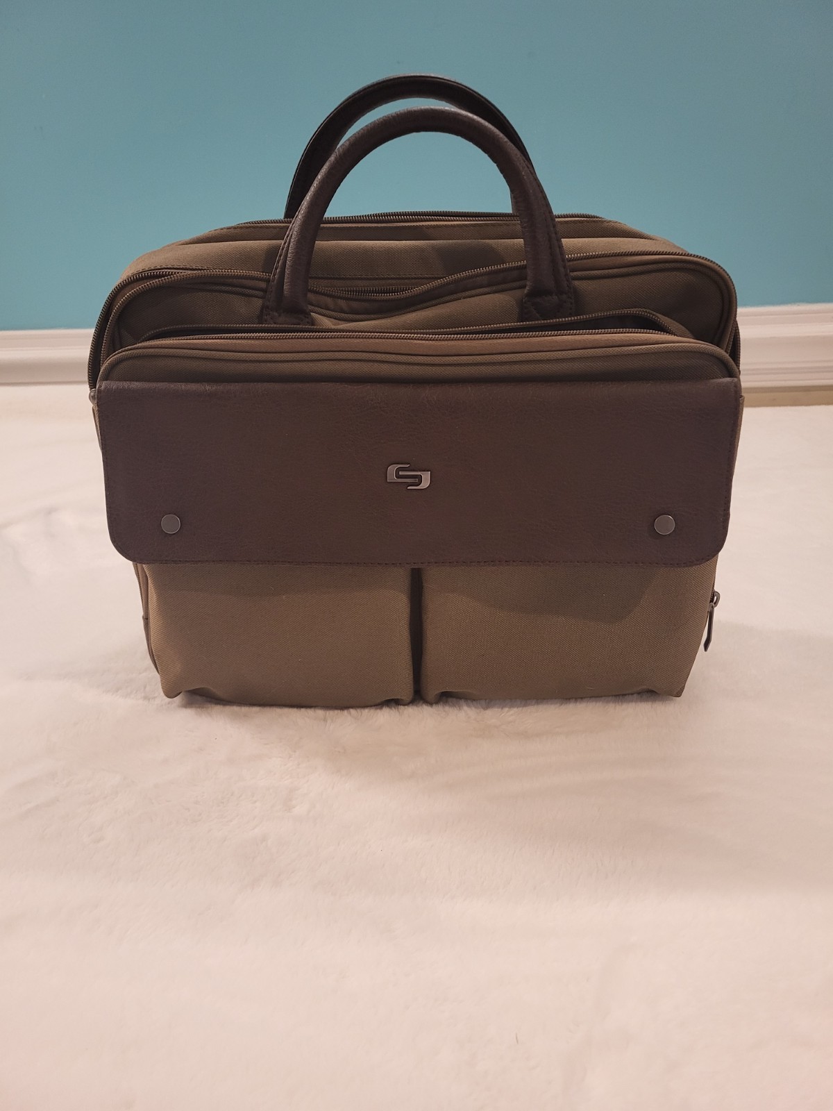 Solo Executive Backpack Laptop Case Green/Brown Laptops Up To 15.6