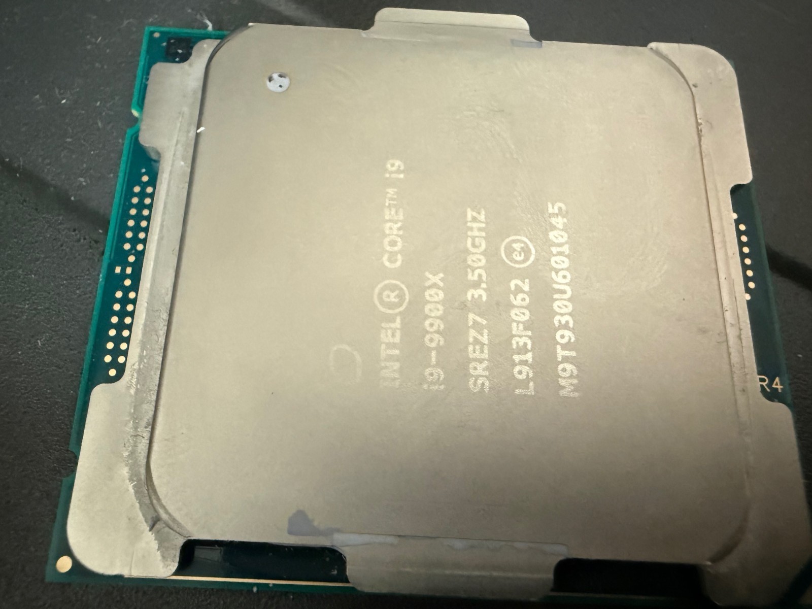 Intel Core i9-9900X CPU SREZ7 3.50GHz 10-Core LGA2066 Desktop Processor
