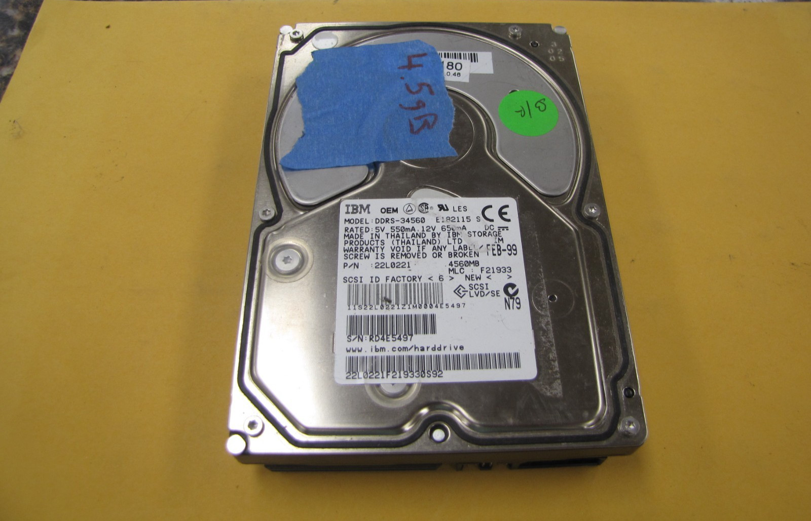 Vintage IBM SCSI DDRS-34560 4.5GB Hard Drive