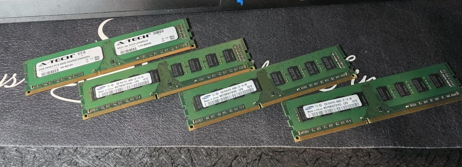 4PCS 3-Samsung 1-A-Tech Desktop RAM Kit (4 x 2GB) - PC3-8500U  8GB Total