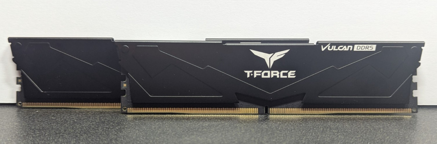 TEAMGROUP T-Force Vulcan DDR5 32GB (2x16GB) 6000MHz Black Tested Working