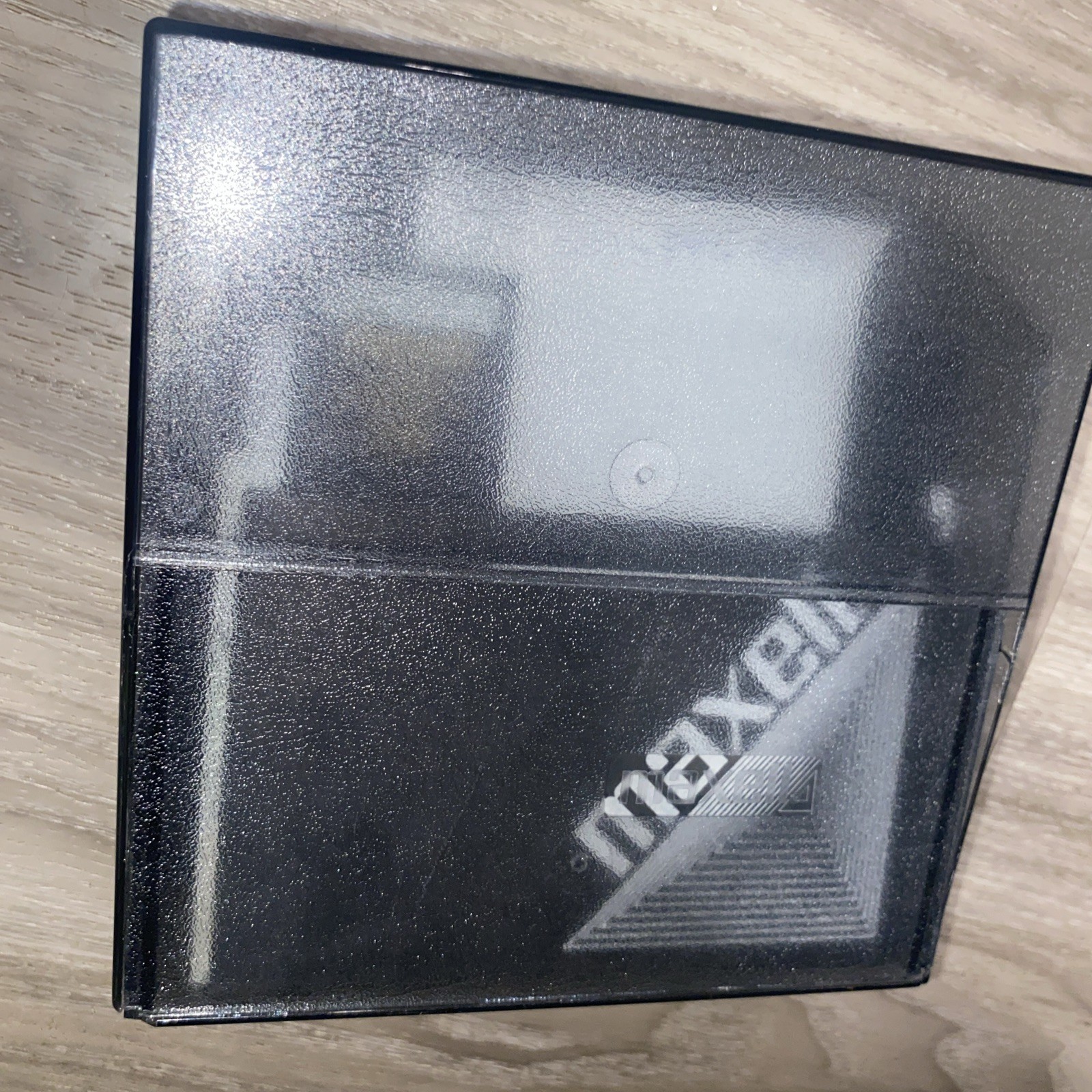 Vintage Lot of 19 Maxell SUPER RD MF2 HD 3.5" Floppy Disc w Plastic Storage Case
