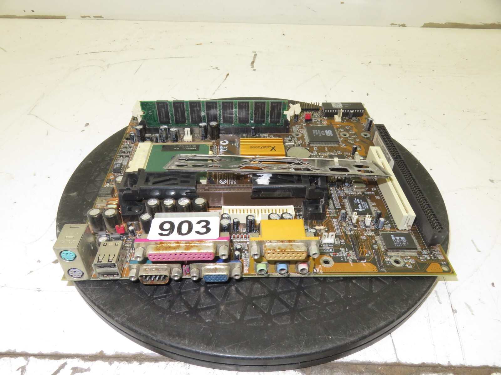 PCChips XCEL 2000 Dual Socket Motherboard Intel Celeron 600MHz 512MB Ram