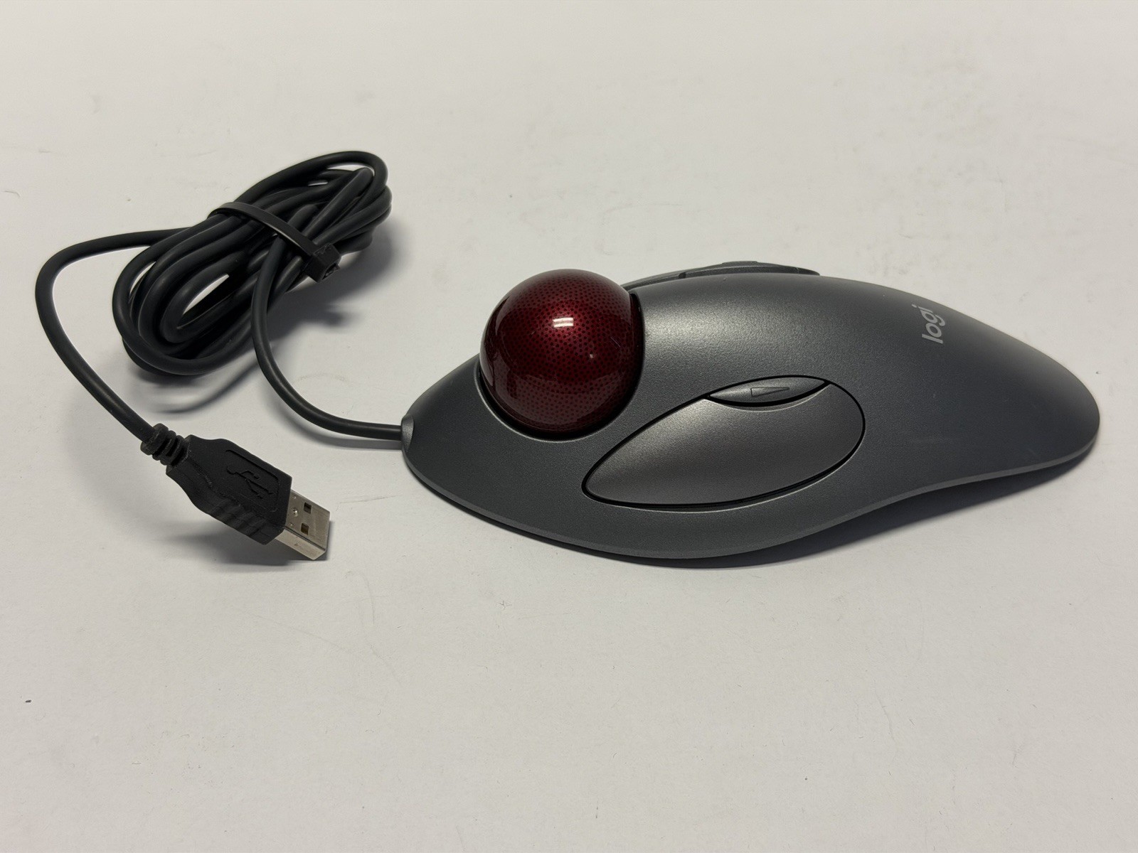 LOGITECH T-BC21 Marble Ergonomic Ball Wired Mouse USB 810-000767
