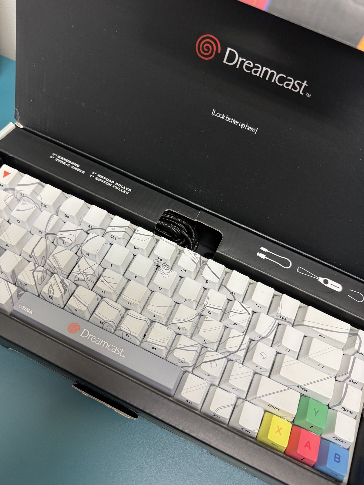 HIGROUND x Sonic the Hedgehog Dreamcast Mechanical Keyboard