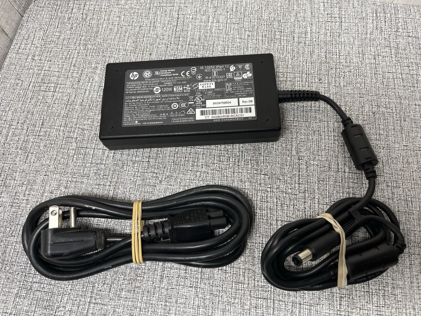 Genuine OEM HP HSTNN-LA25 Black 120W 19.5V 6.15A Power Supply AC Adapter