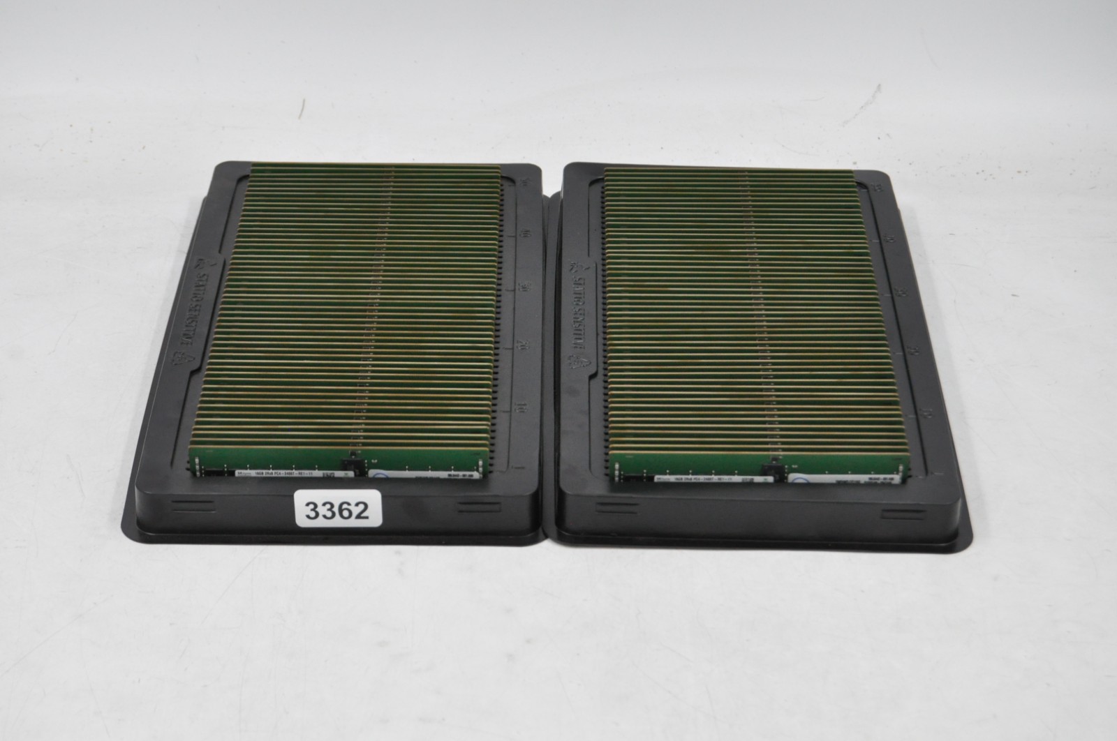 Lot of 100 SK hynix 16GB 2Rx8 PC4-2400T-RE1-11 Server RAM #3362