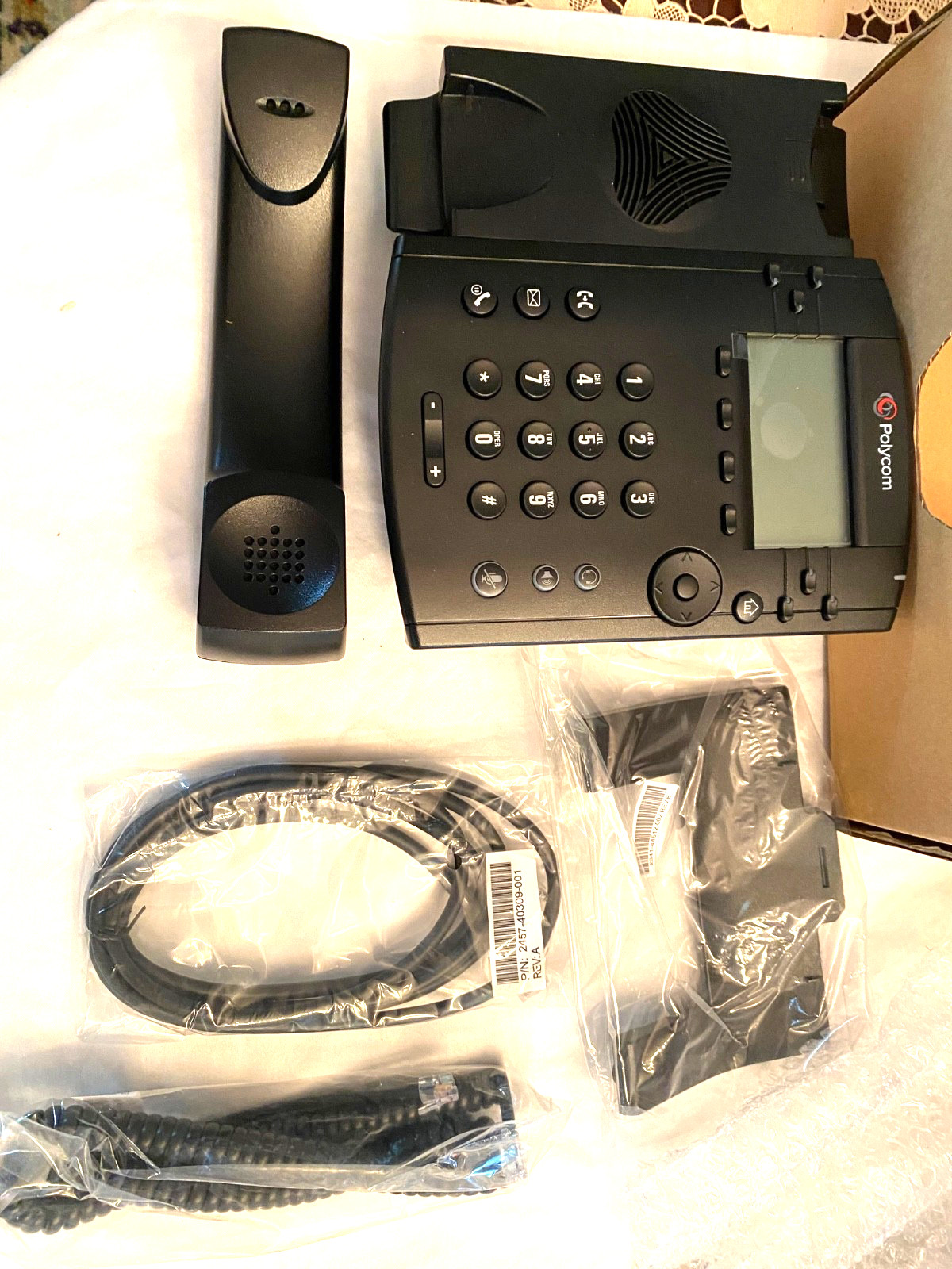 Office Lot of 2 Polycom VVX 311 Desktop Phone NIB 022-093