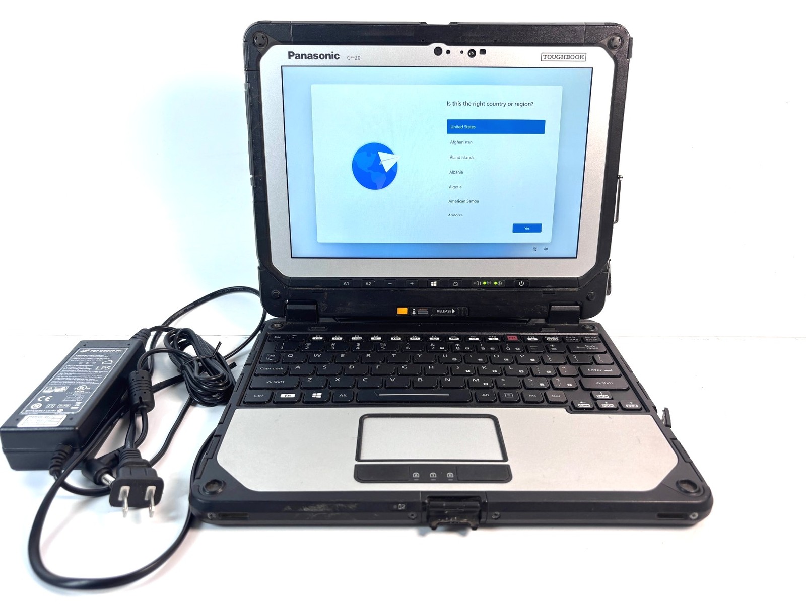 Panasonic CF-20 Toughbook - 13" FHD, 1.6GHz i5, 8GB RAM, 1TB SSD