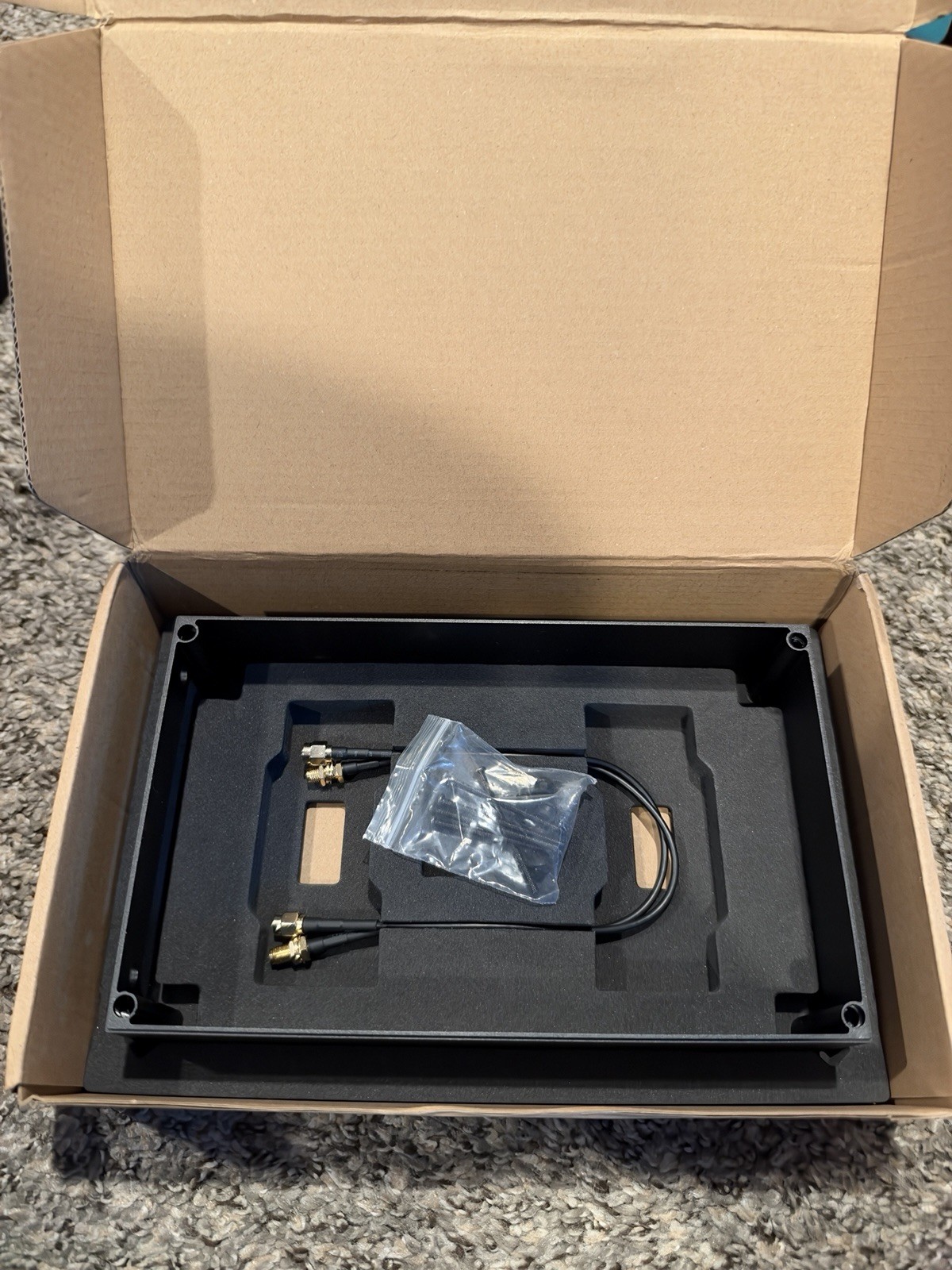 FormD T1 Vertical Stand with Accessories