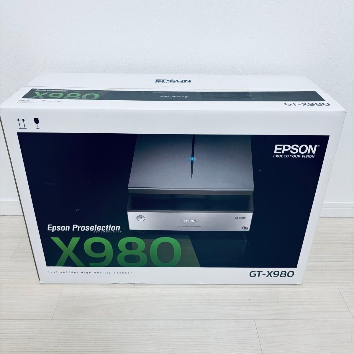 Epson GT-X980 Pro Flatbed Scanner 6400dpi CCD A4 Film Scan USB2.0 Brand New JPN