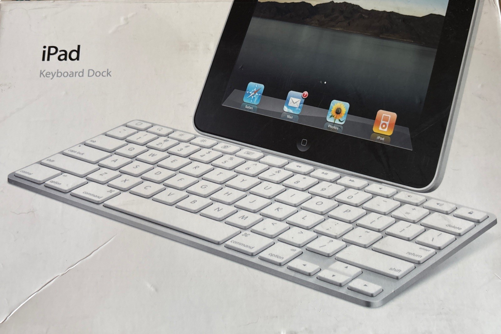 Apple iPad KEYBOARD DOCK A1359 30-Pin 1st 2nd Generation iPad NEW