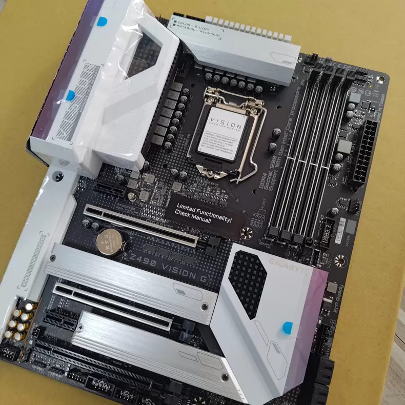 GIGABYTE Z490 VISION G LGA1200 ATX DDR4 ATX Motherboard Quick delivery