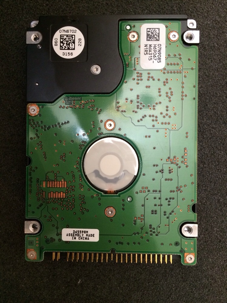 HITACHI IC25N030ATCS04-0 30GB ATA/IDE PCB BOARD ONLY LAPTOP 07N9085 H69067_