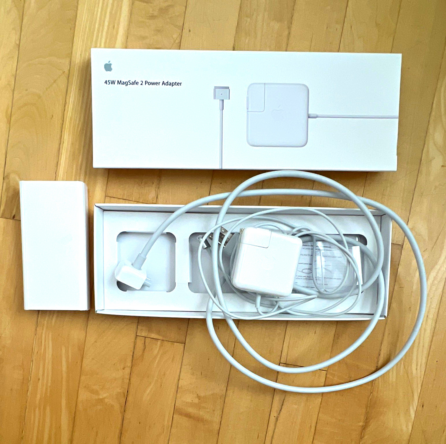 Apple 45W MagSafe 2 Power Adapter Charger for MacBook Air, White