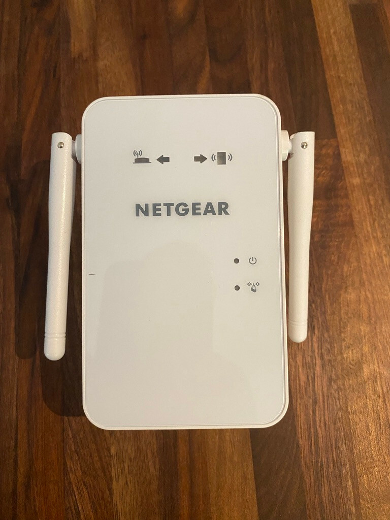 NETGEAR EX6100v2 IEEE 802.11ac 750Mbps Wireless Range Extender