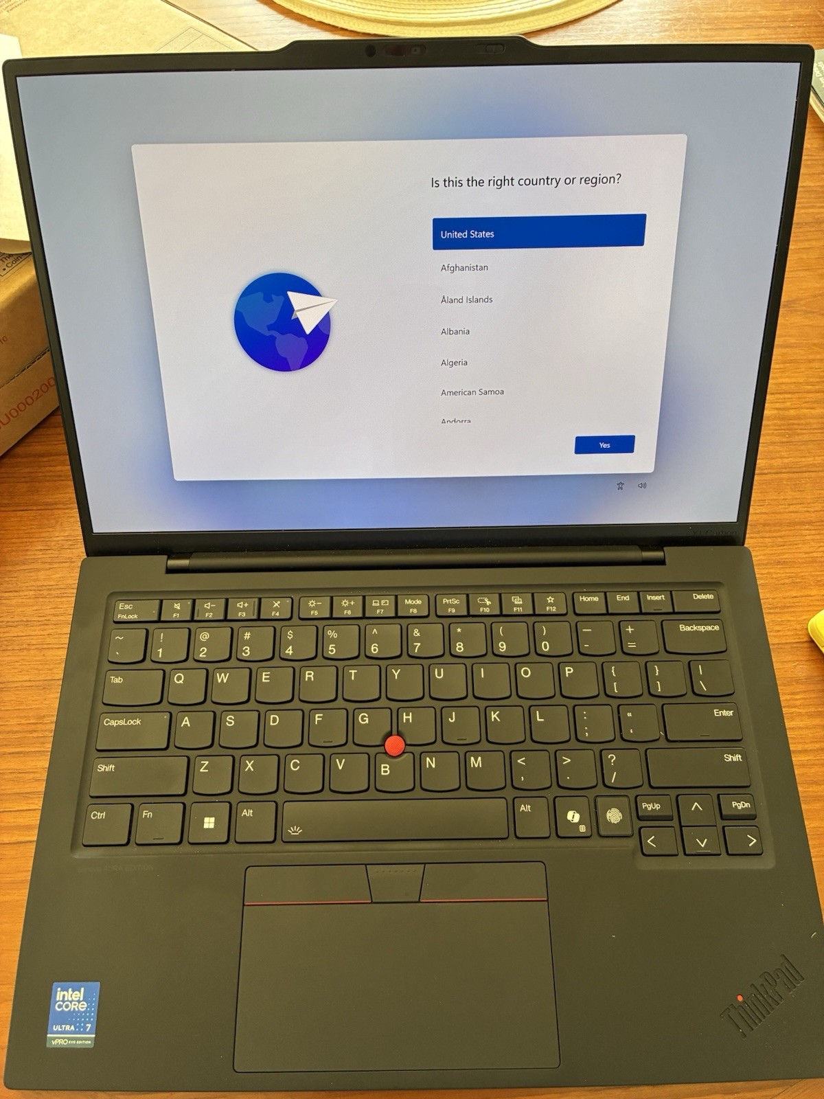 LOW PRICE 🔥 Lenovo ThinkPad X1 Carbon Gen 13 Ultra 7 32GB RAM 512GB Storage
