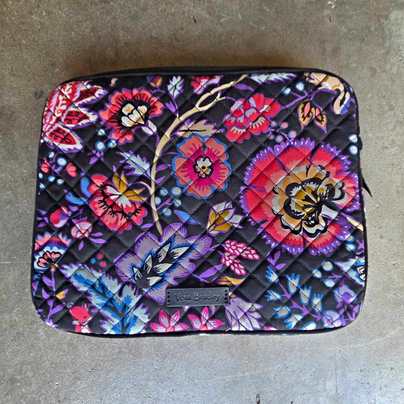 Vera Bradley Padded Floral Quilted Cotton 10.5x 8.5in Laptop Sleeve Case Zip