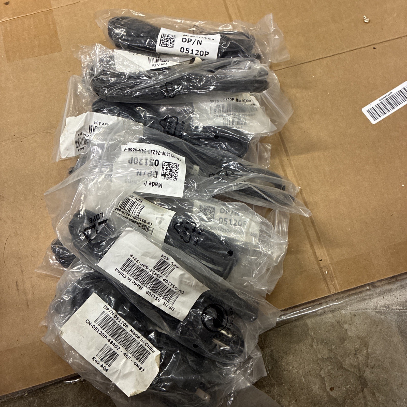 Dell DP/N 05120P AC Power Cord Lot of 13 IEC C13 3-Prong 6ft NOS