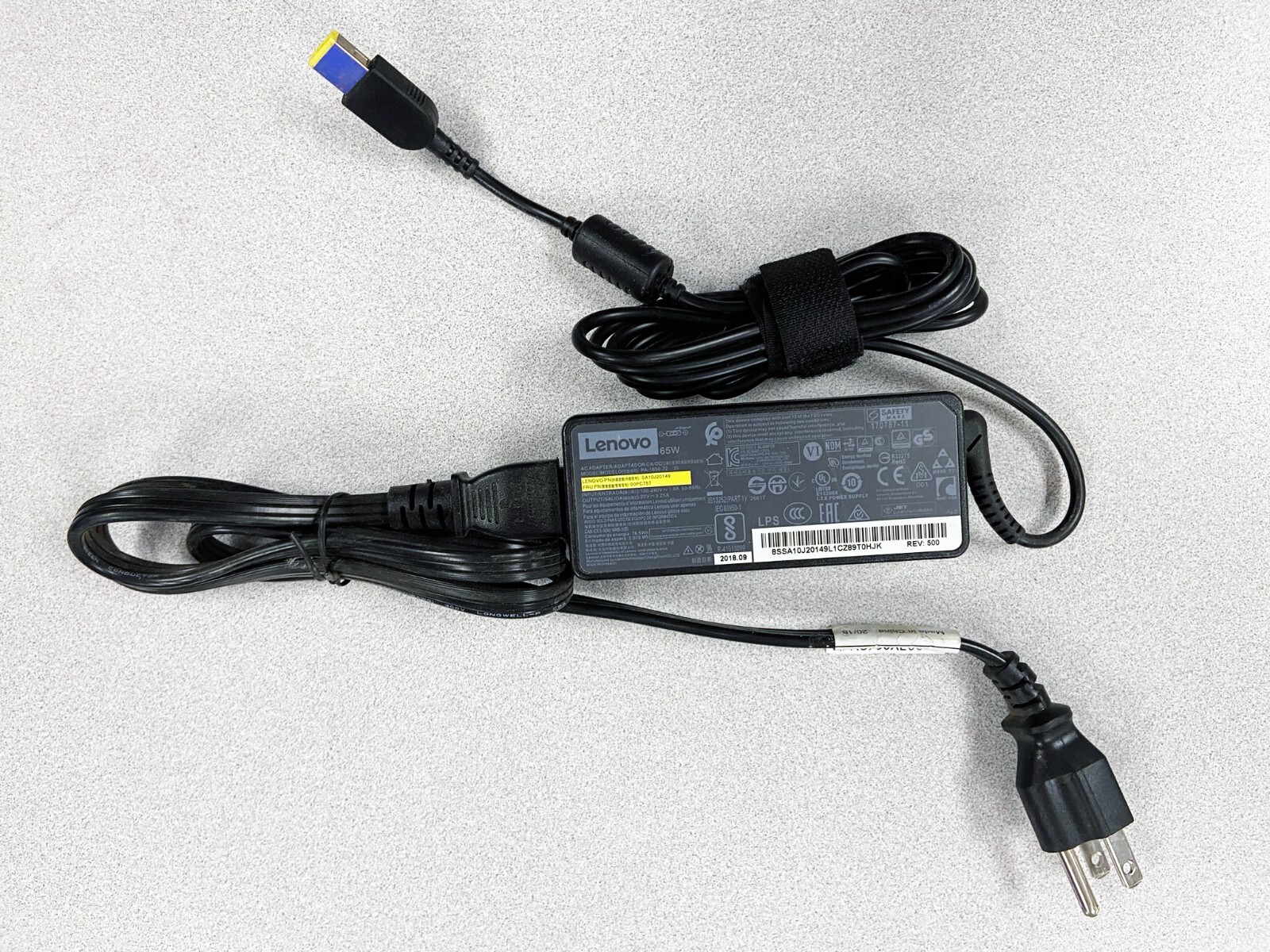 Genuine Lenovo ThinkCentre, ThinkPad Tiny 65W AC Adapter [Slim tip] [PA-1650-72]