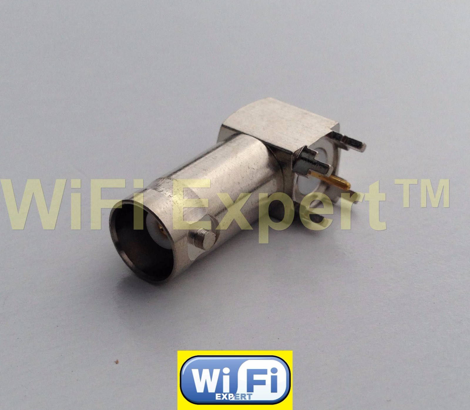 BNC Right Angle female jack center solder PCB mount RF connector ships from USA