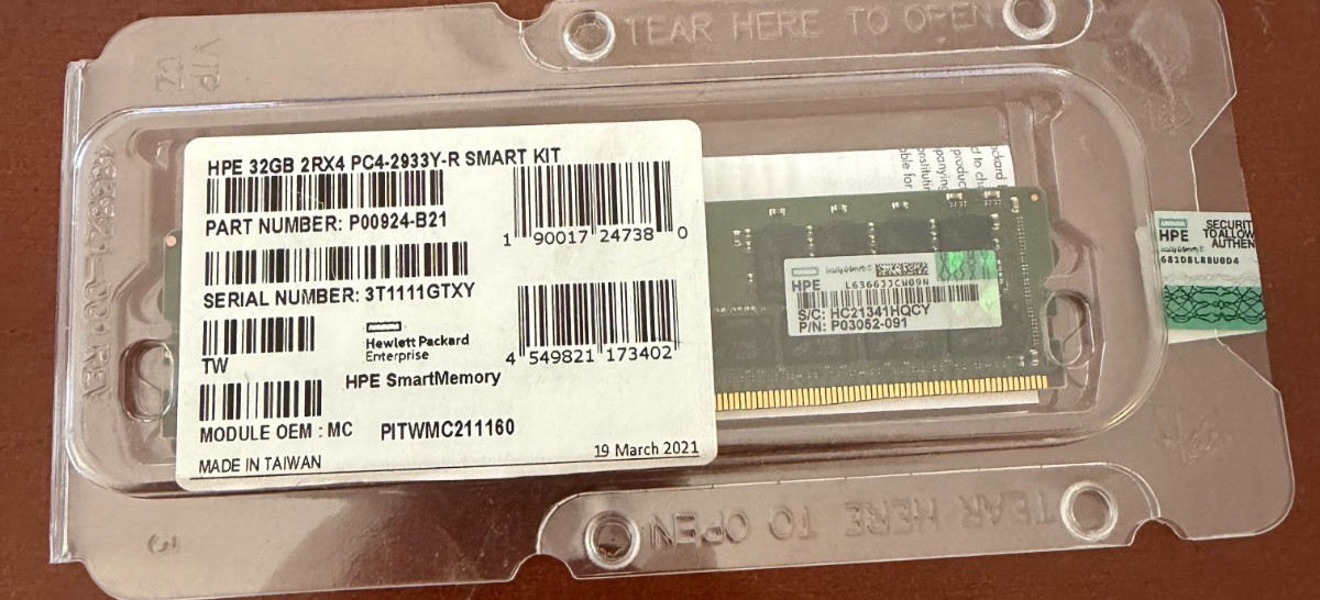 NEW HPE 32GB PC4-2933Y-R P00924-B21 Server RAM Memory