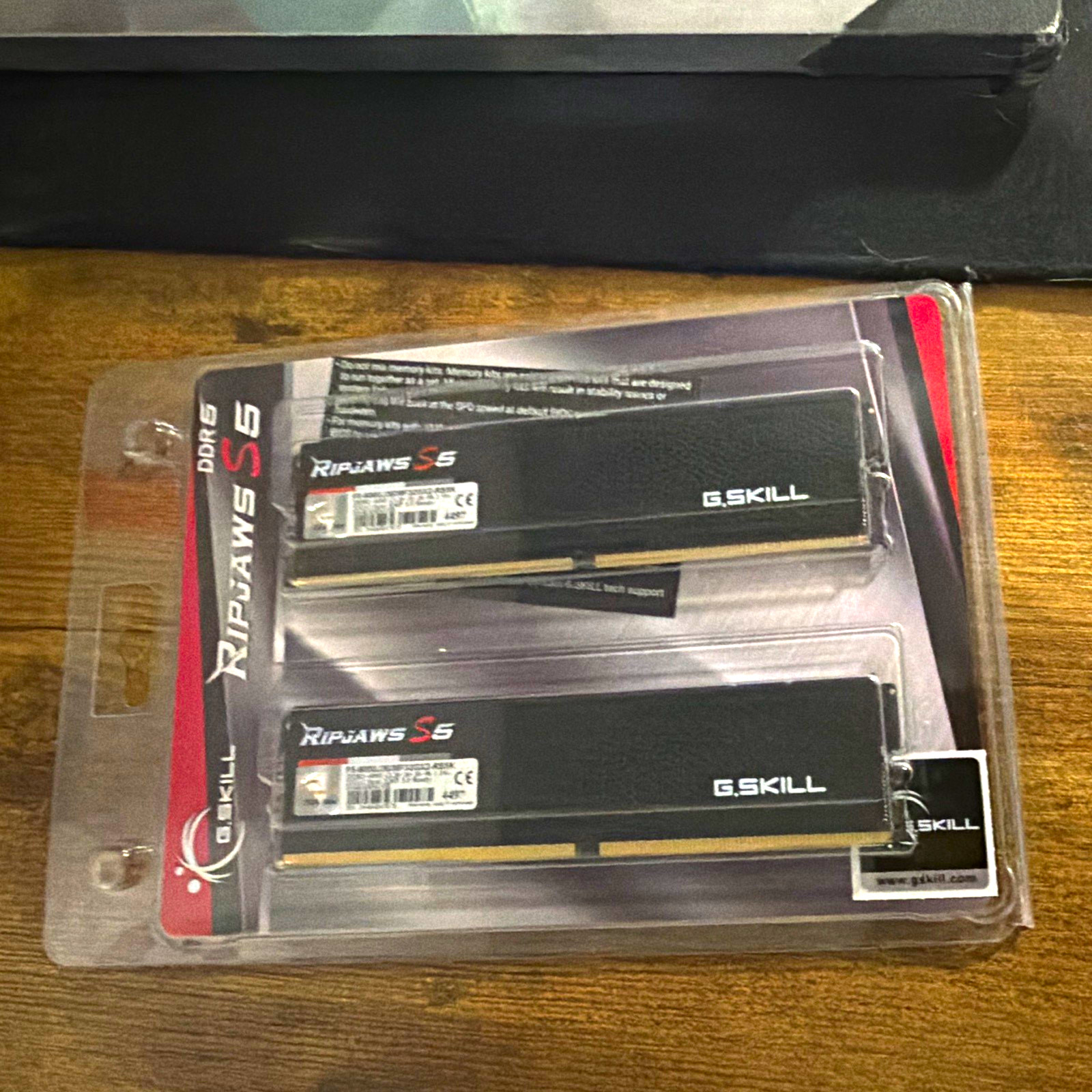 G.SKILL Ripjaws S5 32GB (2x16GB) DDR5-6000 CL36 288-Pin Non-ECC RAM