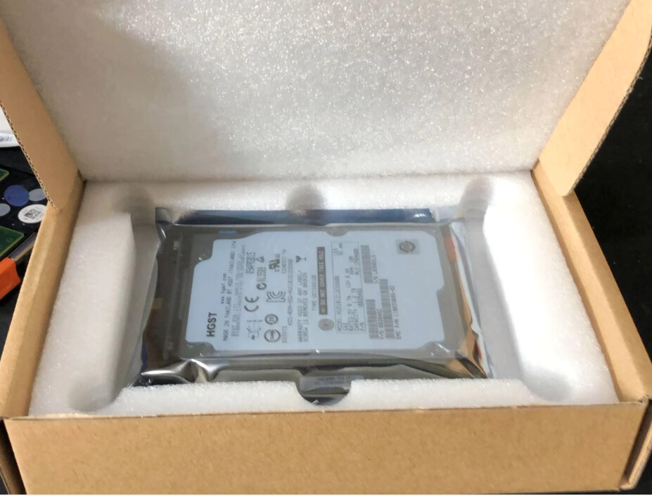 005051632 - EMC 1.2TB 10K RPM SAS 2.5" HDD for Unity 300, 400, 500, 600, 25