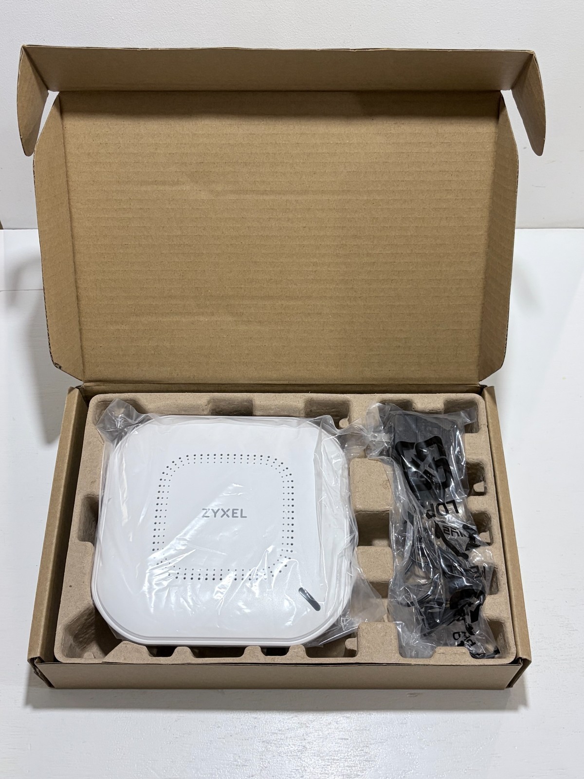 Zyxel Wireless LAN NWA110AX Wi-Fi 6 Dual-band Connectivity