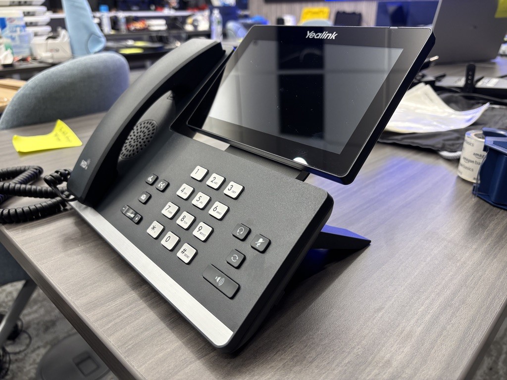 Yealink SIP-T58W Smart Business IP Phone 7in Touchscreen WiFi PoE - Used