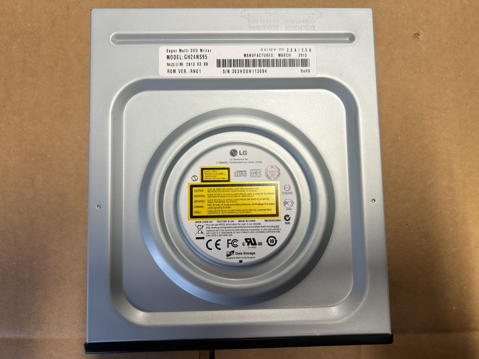 LG M-DISC GH24NS95 Multi DVD Writer/Burner Black SATA Internal Drive