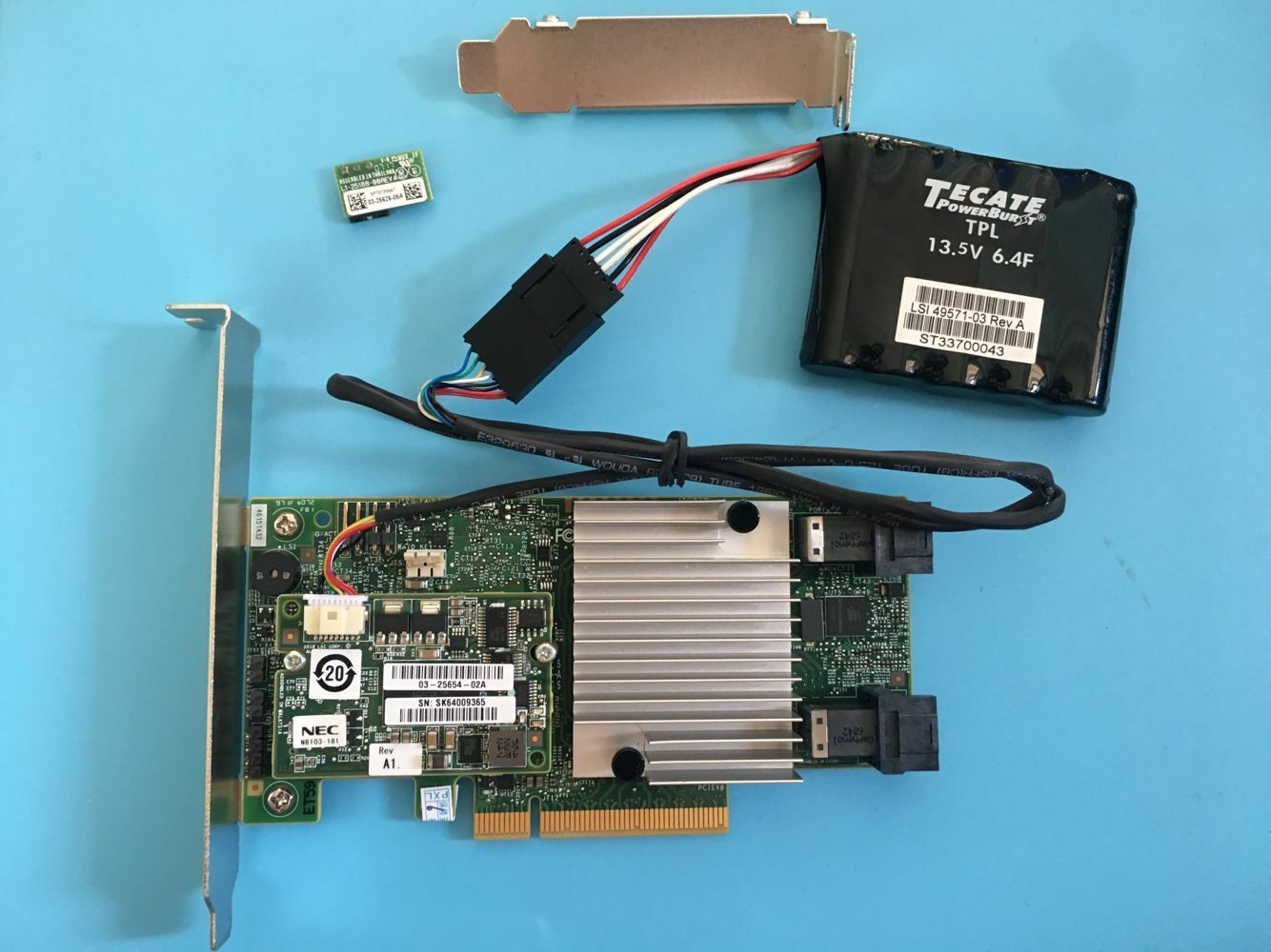 LSI S3108 9362-8i 1GB 0/1/5/6 SATA/SAS 12Gb/s RAID Controller + CVM02 Key BBU