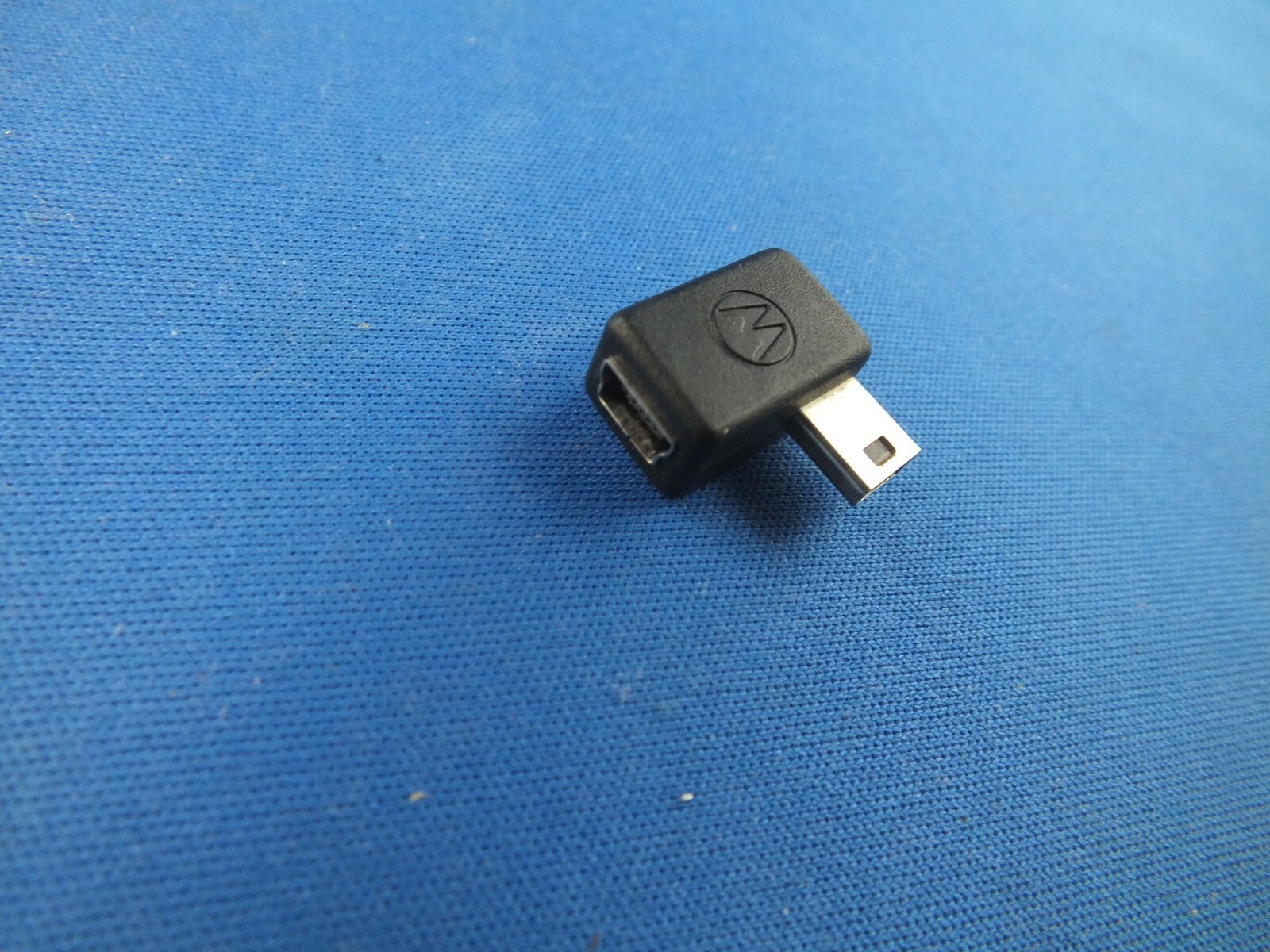 Genuine Motorola Mini 5Pin Female to Mini Male 90 Degree Angle Adapter V3 i