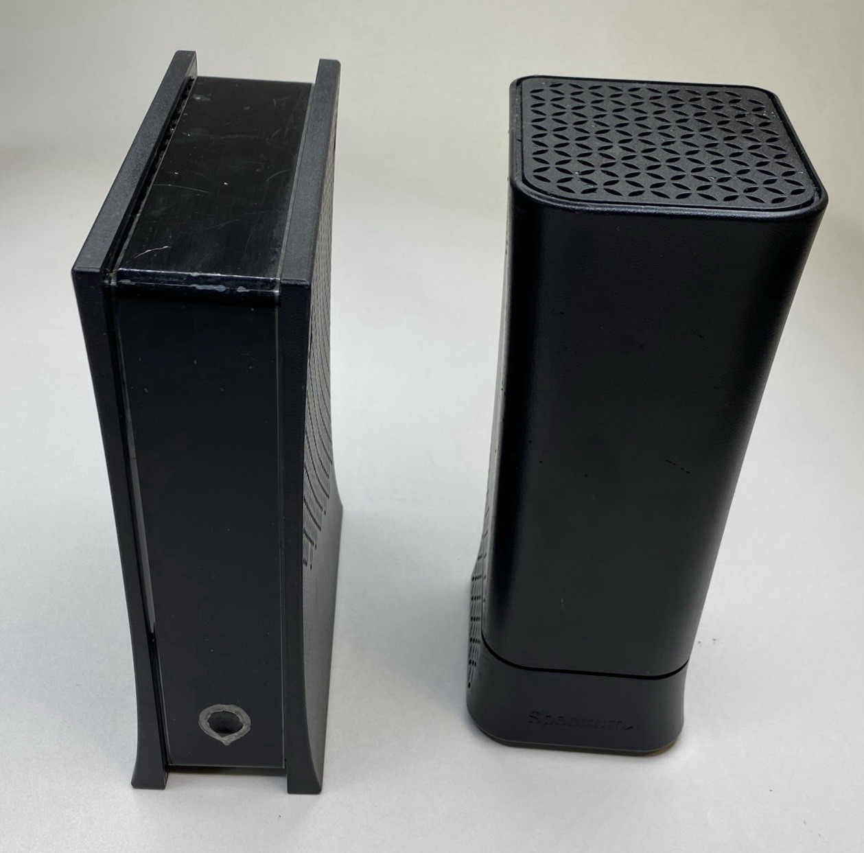 Spectrum E31U2V1 Cable Modem and Wi-Fi  Sagemcom RAC2V2S Fast Bundle (Works)