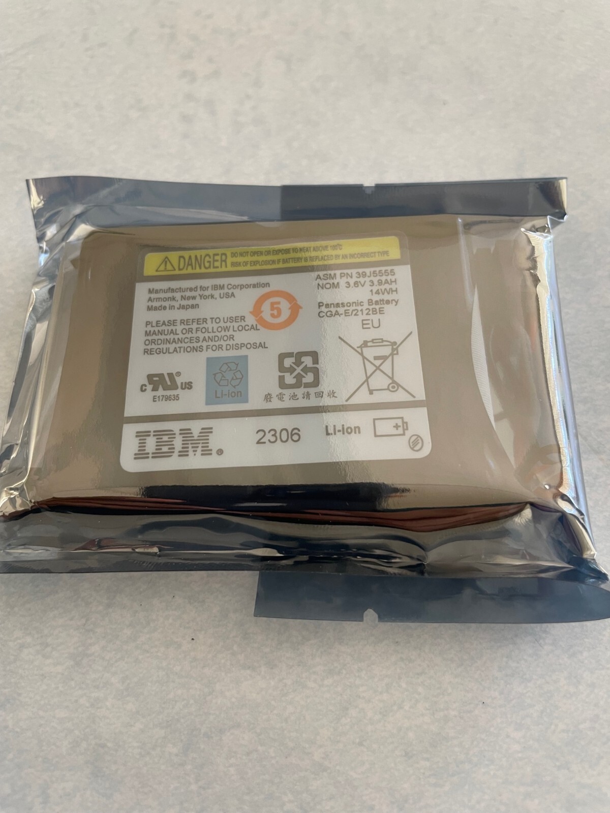 39J5555,44V5193 IBM CACHE BATTERY PACK for EJ01 5630