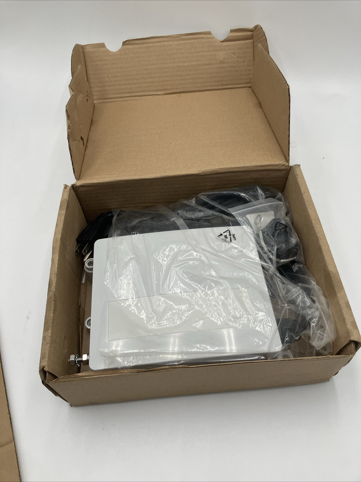 Cisco AIR-PWRINJ-60RGD1 60 W Outdoor Power Injector New in Box Ships Fast