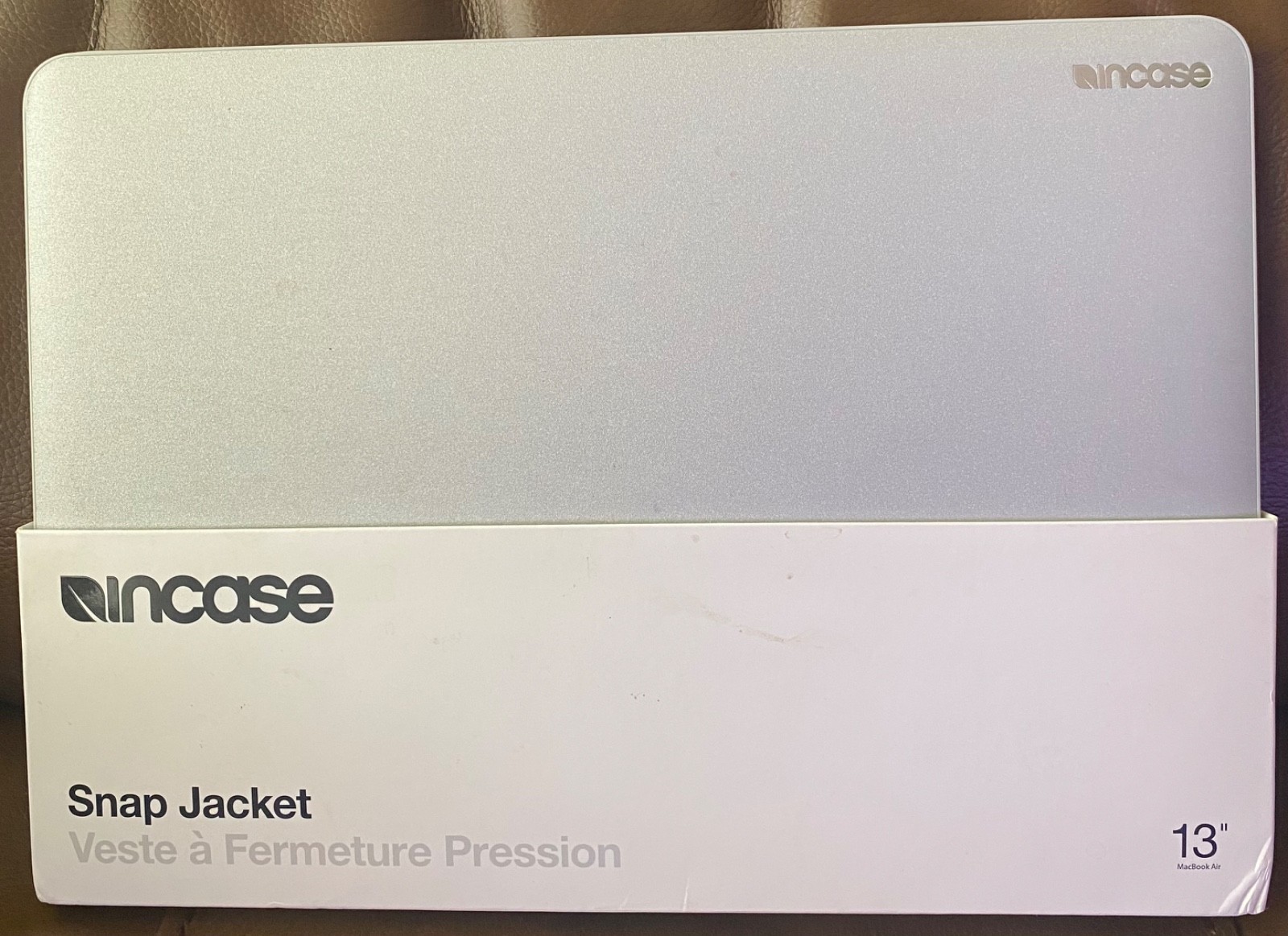 Incase Snap Jacket for 13" MacBook Air – SILVER Hard Shell Case – New