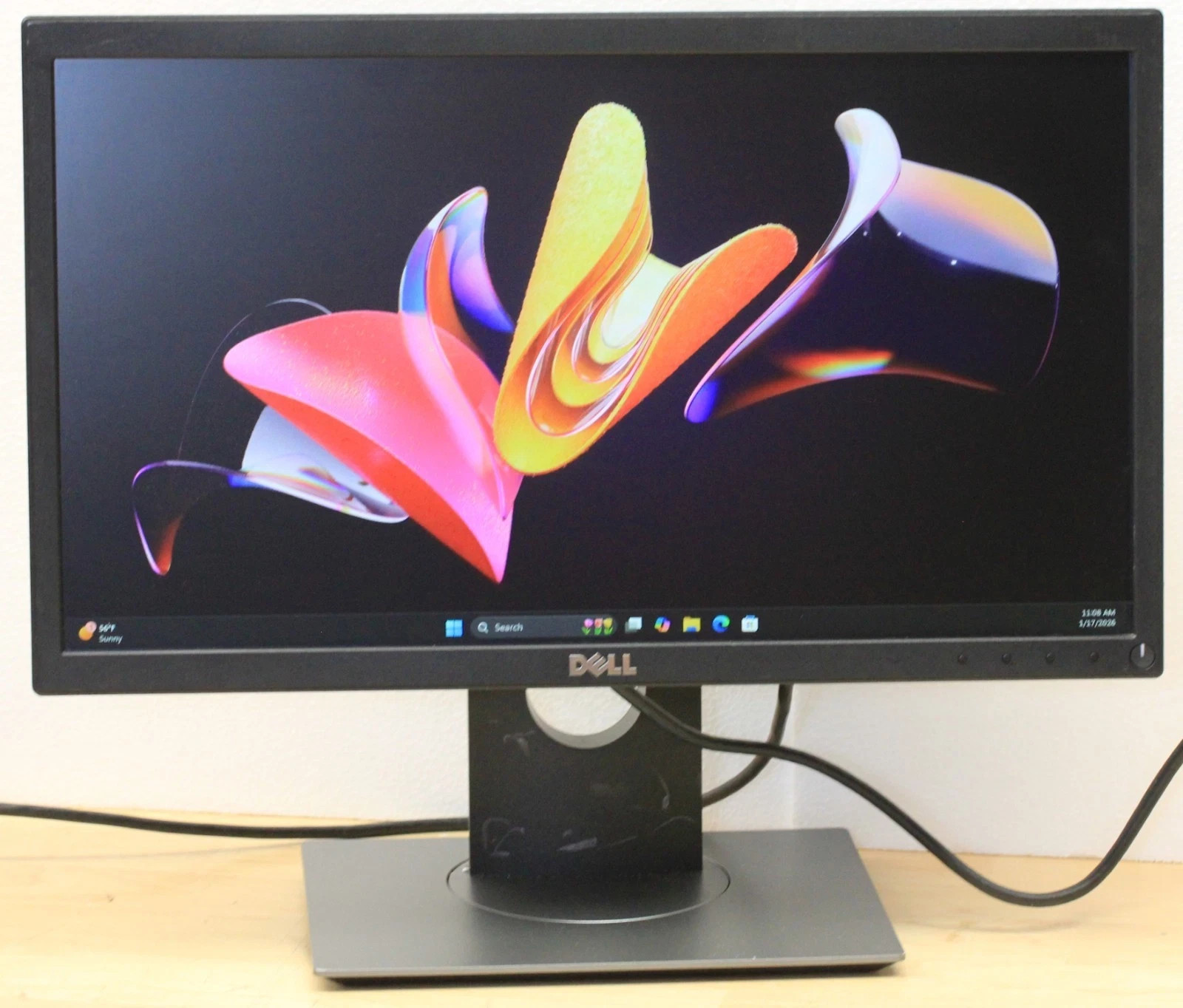Dell P2018H/ P2017H Black 19.5" Screen 1600x900 Res 60HZ LCD Monitor w/ Stand RS